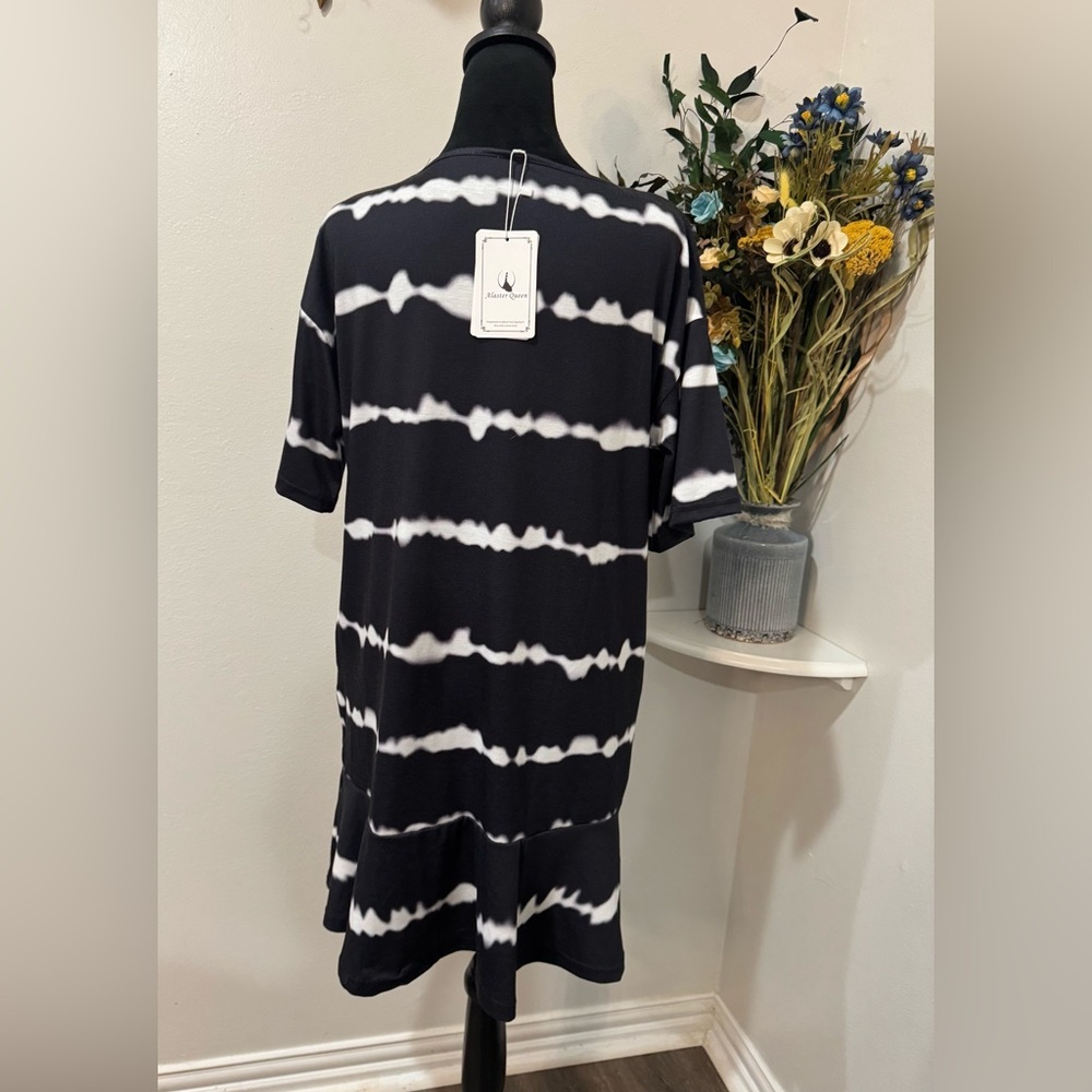 Alaster Queen Gray White Tie Dye T-Shirt Tunic Dress Size Medium Boho Chic - Picture 6 of 13